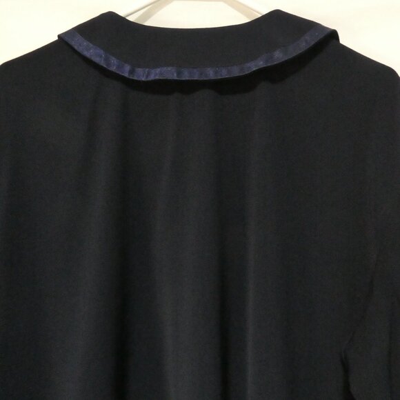 Unbranded | 22 inch pit to pit measured | Black Button-Up Front Textured Blazer - Picture 10 of 14